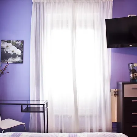 בית הארחה Pr Plaza De Galicia