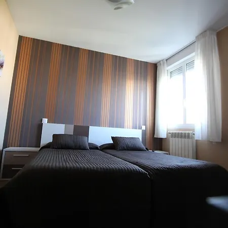 Πανσιόν Pr Plaza De Galicia Σαντιάγο ντε Κομποστέλα