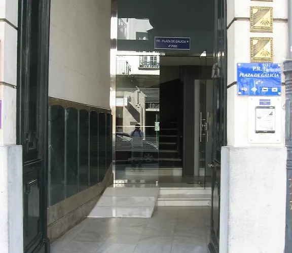 Pr プラサ デ ガリシア サンティアゴ・デ・コンポステーラ