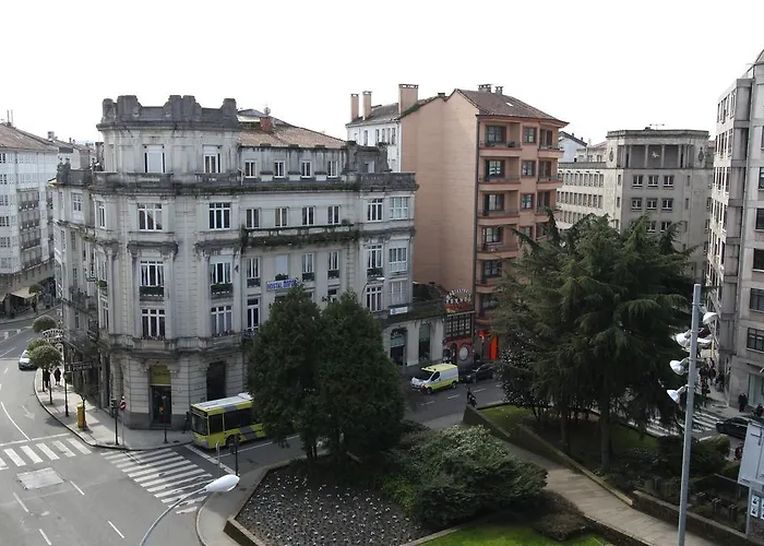 ゲストハウス Pr プラサ デ ガリシア 3*